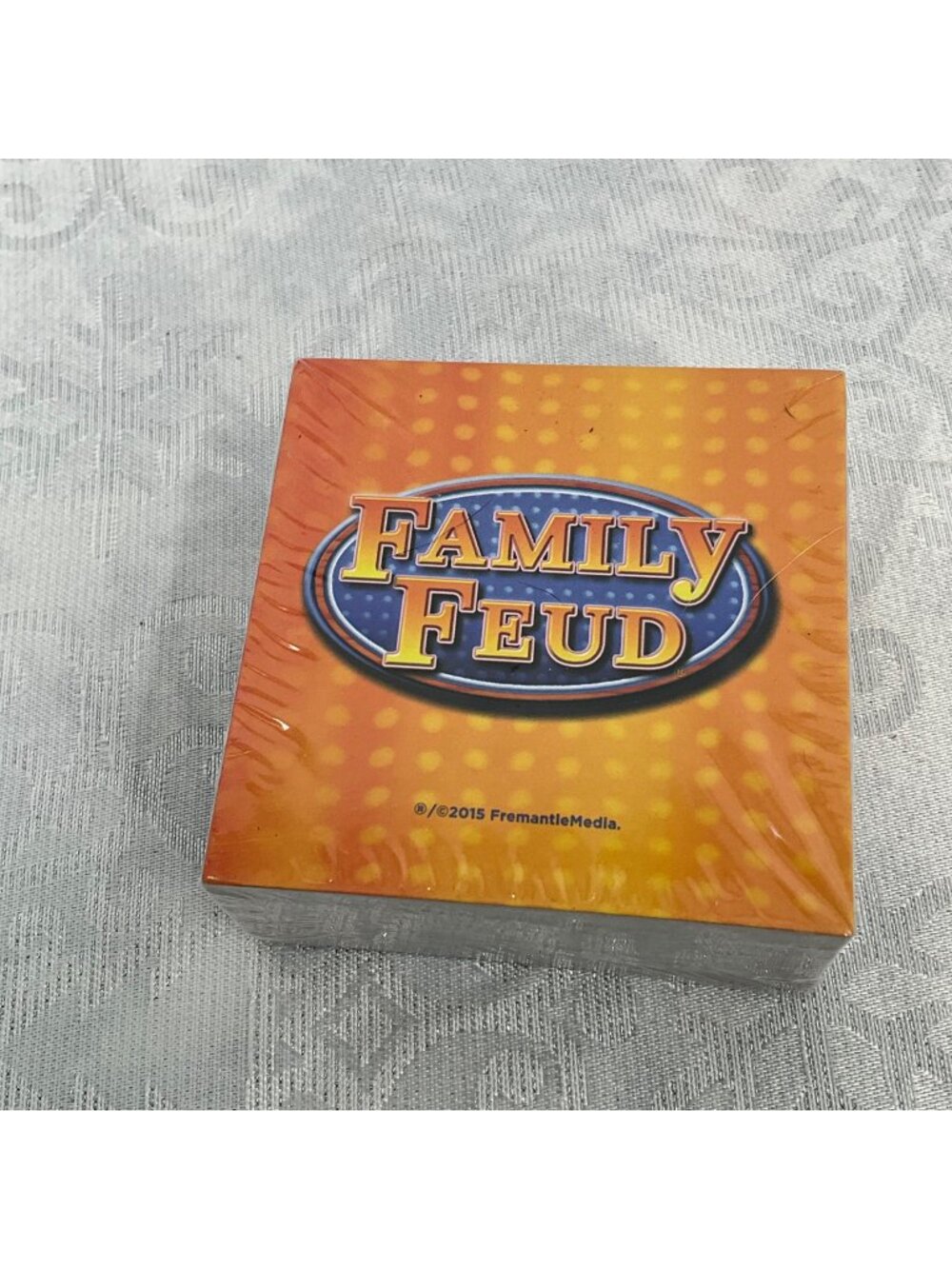 Family Feud Sealed Card Game by FremantleMedia
